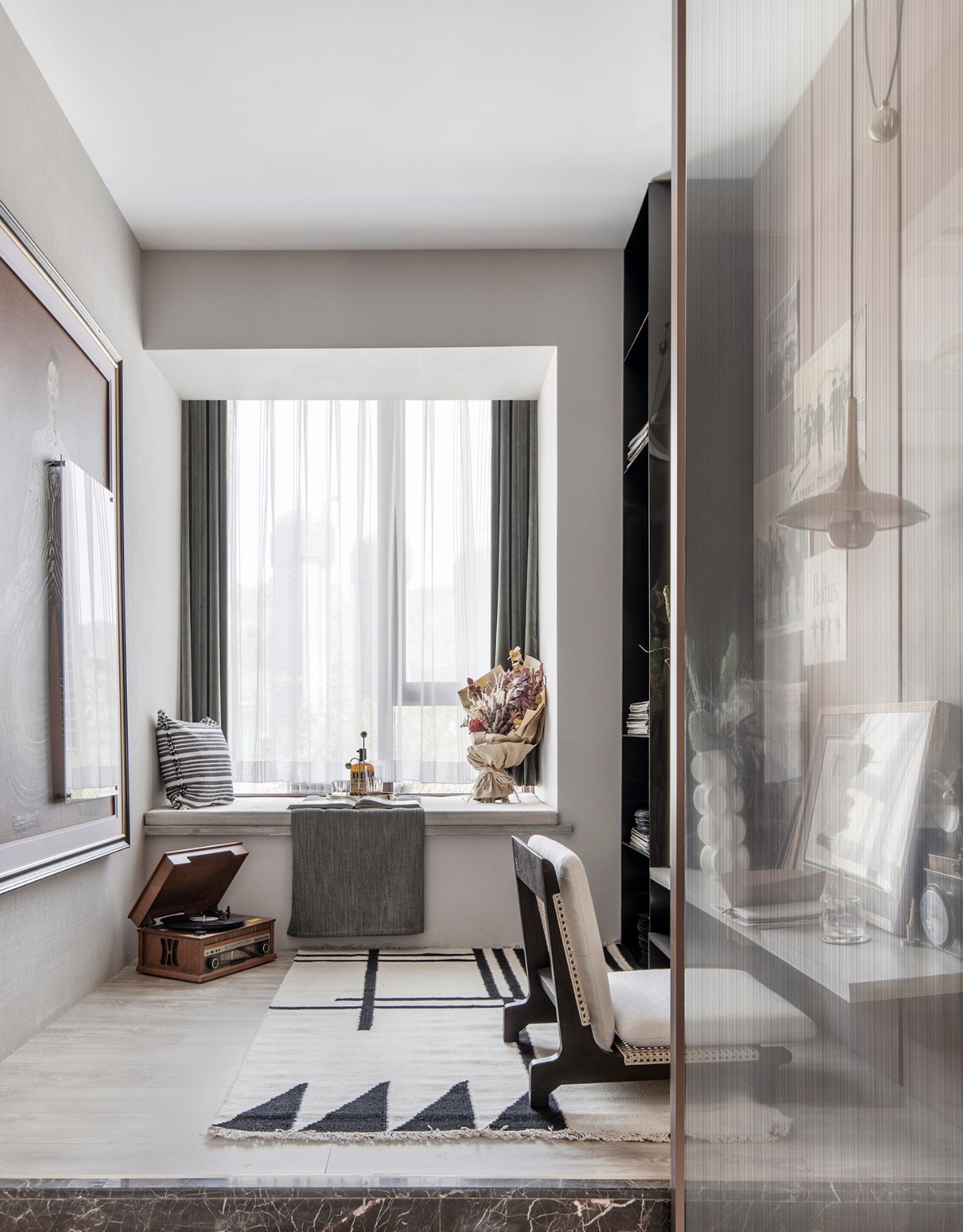 现代轻奢风格室内设计家装案例-书房 现代轻奢风格室内设计家装案例-书房