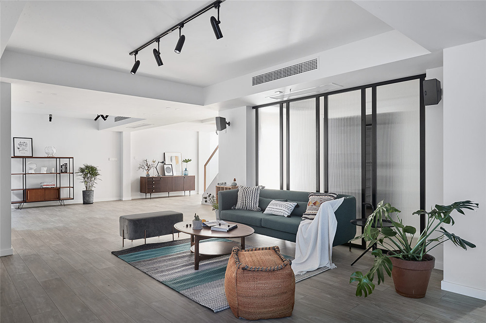 南宁荣和公园墅别墅290平米北欧风格室内装修案例-一楼客厅 南宁荣和公园墅别墅290平米北欧风格室内装修案例-一楼客厅