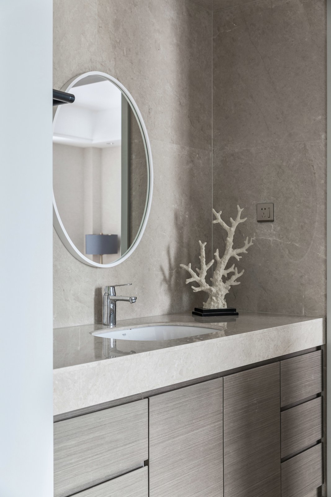 美式轻奢风格家装设计室内装修效果图-卫生间 美式轻奢风格家装设计室内装修效果图-卫生间